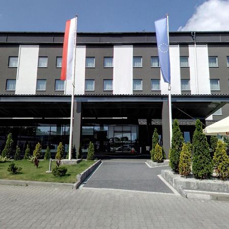 Express Krakow Hotel Luaran gambar