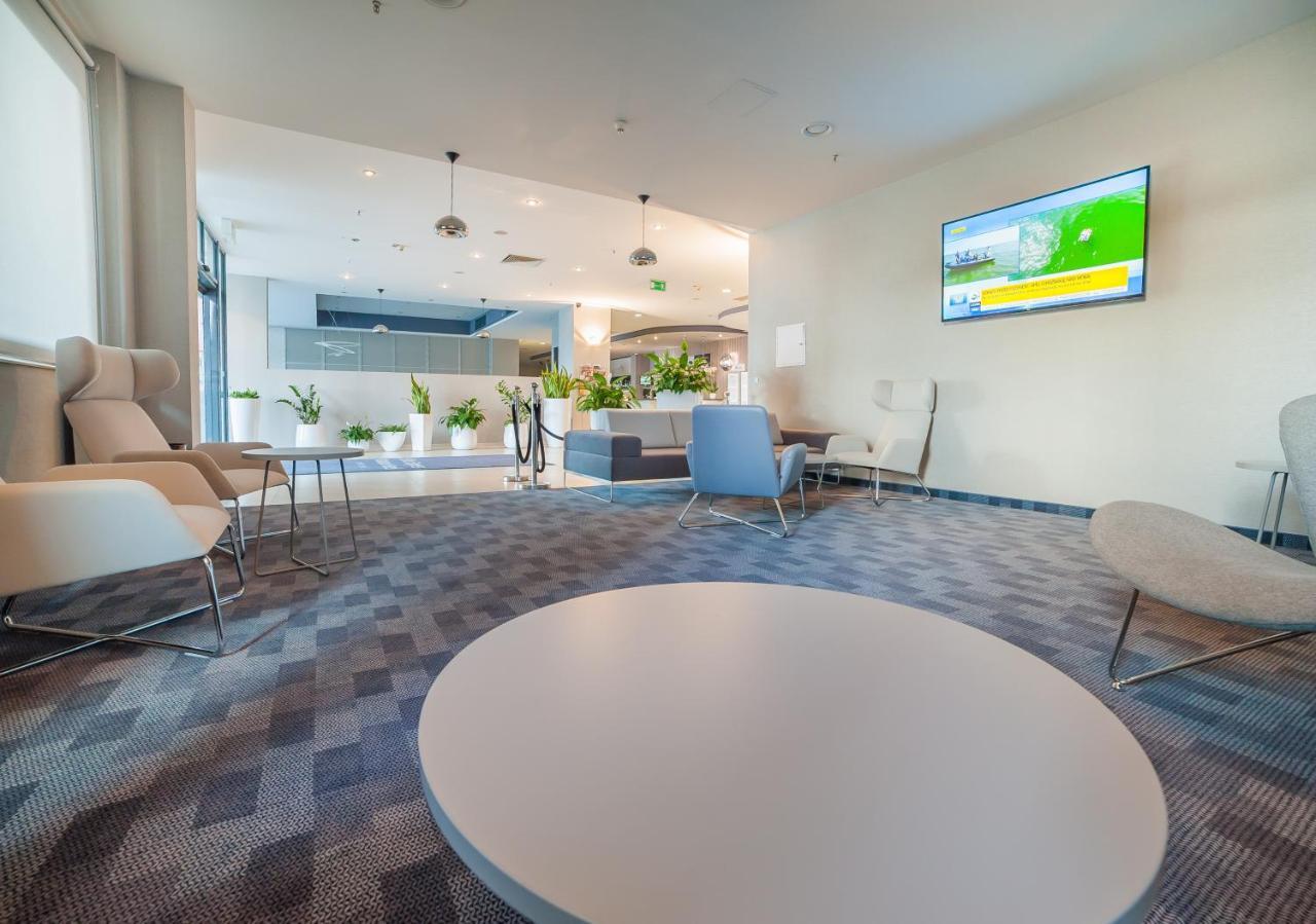 Express Krakow Hotel Luaran gambar