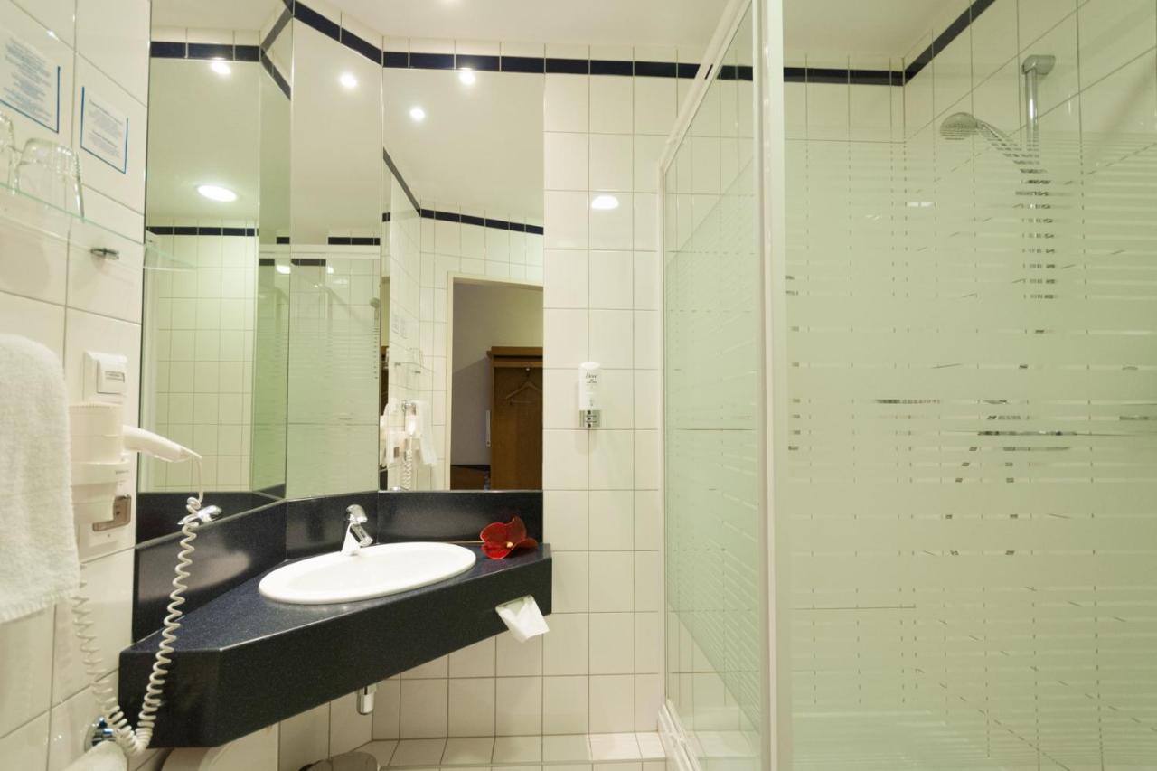 Express Krakow Hotel Luaran gambar