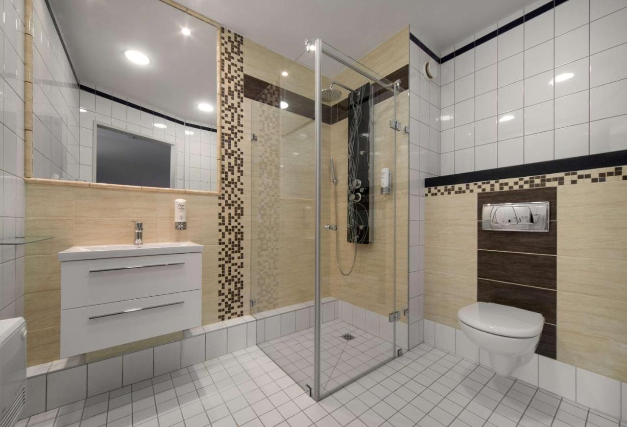 Express Krakow Hotel Luaran gambar